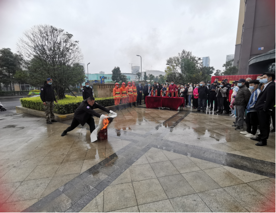 新闻通稿：消防演练简报324.png